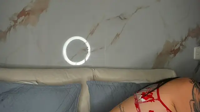 Snapshot of Paris_Colemann chatting on 03-10-26, 04:56 Paris Colemann online show from 03-10-26, 04:56