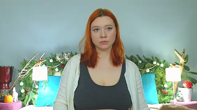 Snapshot of MileyMiller chatting on 12-06-24, 11:54 MileyMiller online show from 12-06-24, 11:54