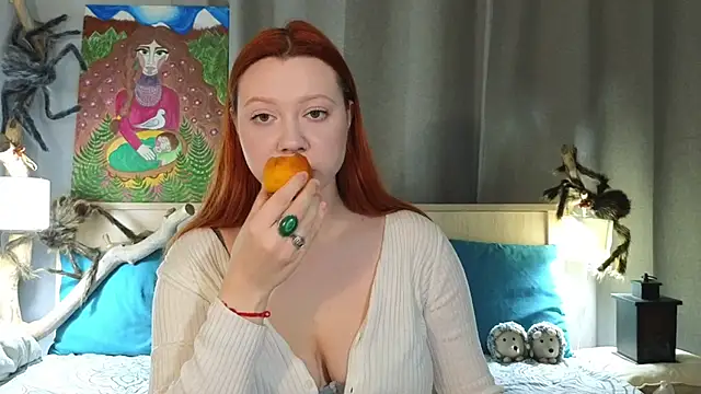 Snapshot of MileyMiller chatting on 11-05-25, 10:04 MileyMiller online show from 11-05-25, 10:04