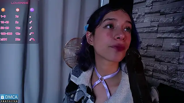 Snapshot of BellaOdisea chatting on 02-17-25, 10:47 BellaOdisea online show from 02-17-25, 10:47