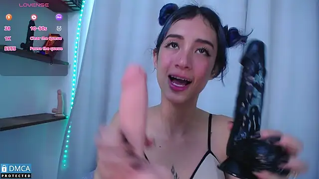 Snapshot of BellaOdisea chatting on 03-18-25, 07:31 BellaOdisea online show from 03-18-25, 07:31