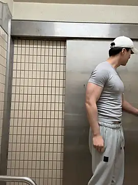 Snapshot of Tkcqcc chatting on 03-21-26, 02:09 Tkcqcc online show from 03-21-26, 02:09