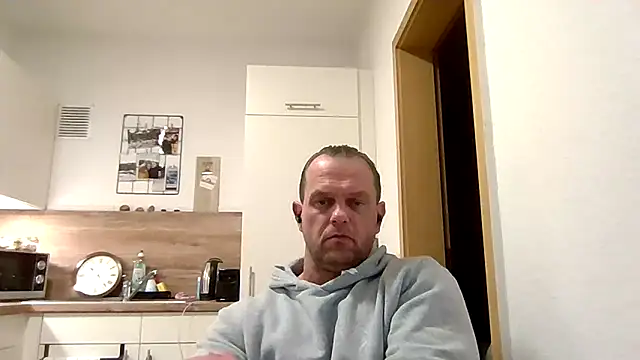 xxMarcusxx0 online show from 03-02-25, 09:22