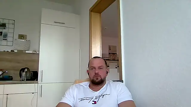 xxMarcusxx0 online show from 11-30-25, 07:45