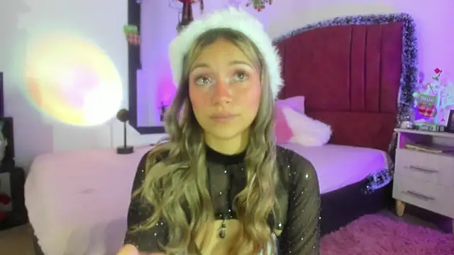 alisson zafiro  online show from 12-24-24, 09:06