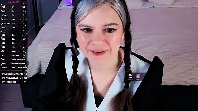 Lil Amelie online show from 10-07-25, 07:49