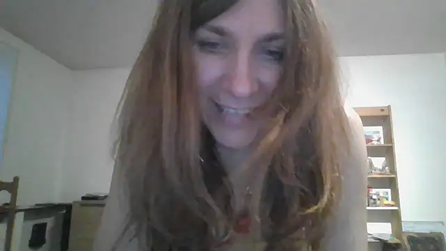 JasmineGlamour online show from 04-09-26, 06:46