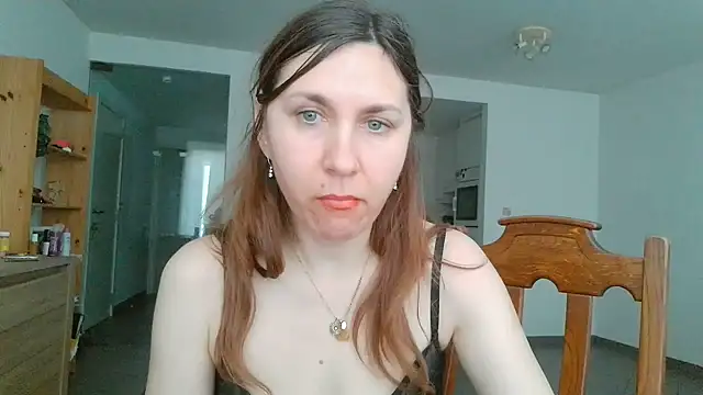 JasmineGlamour online show from 04-30-26, 06:36