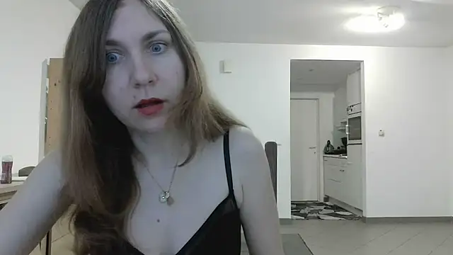 JasmineGlamour online show from 05-03-26, 07:09