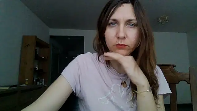 JasmineGlamour online show from 05-07-26, 06:02