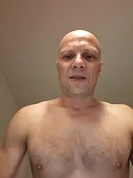 Snapshot of wedge75 chatting on 04-26-26, 05:10 wedge75 online show from 04-26-26, 05:10