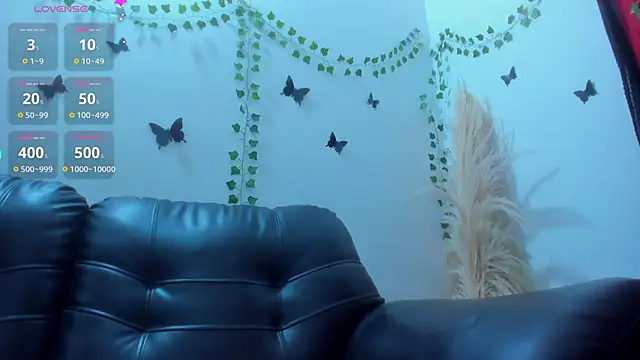 Amani Bakir online show from 11-29-25, 01:36