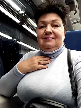 Snapshot of FantasyMichelle chatting on 01-03-25, 02:51 FantasyMichelle online show from 01-03-25, 02:51