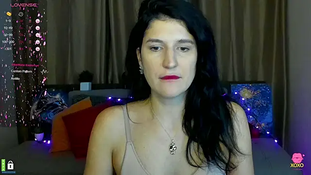 Alianna Solo Kisses online show from 02-13-25, 09:41