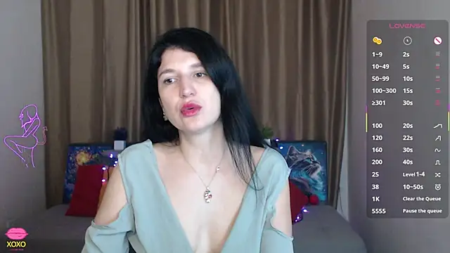 Alianna Solo Kisses online show from 03-16-25, 12:00