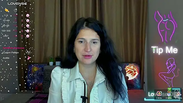 Alianna Solo Kisses online show from 10-28-25, 12:19