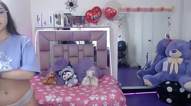 AriadnaCappelletty online show from 03-19-25, 04:02