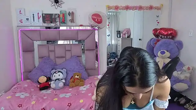 AriadnaCappelletty online show from 10-07-25, 04:04