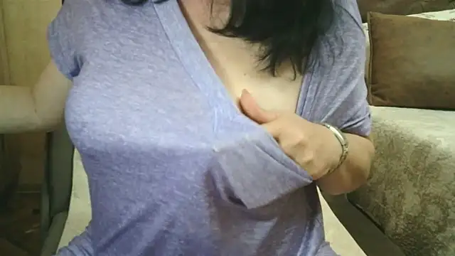 Hornymom42 online show from 03-24-26, 07:52