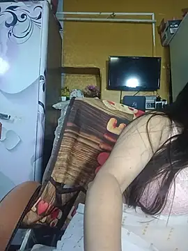 albelasummi702 online show from 06-18-26, 02:01