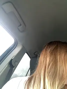 Snapshot of PhatAssBlond chatting on 12-16-24, 05:11 PhatAssBlond online show from 12-16-24, 05:11