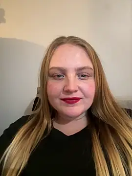 Snapshot of PhatAssBlond chatting on 02-12-25, 12:16 PhatAssBlond online show from 02-12-25, 12:16