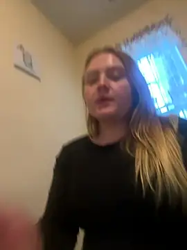 Snapshot of PhatAssBlond chatting on 03-19-25, 11:14 PhatAssBlond online show from 03-19-25, 11:14