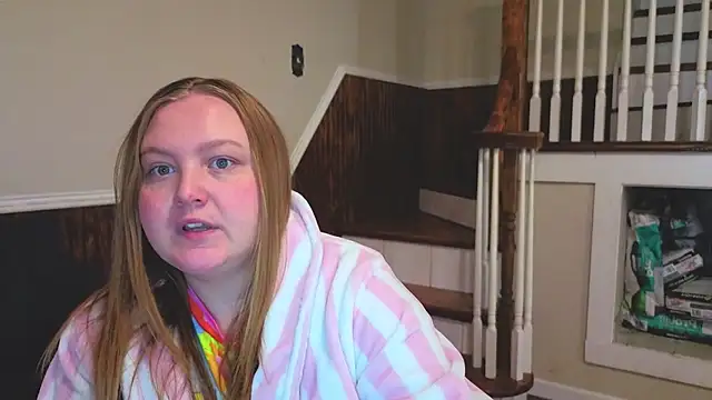 PhatAssBlond online show from 02-08-26, 05:27