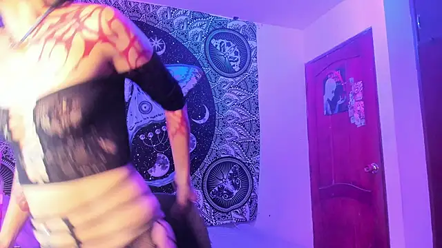 Snapshot of yourrosenrot chatting on 12-07-24, 10:50 yourrosenrot online show from 12-07-24, 10:50