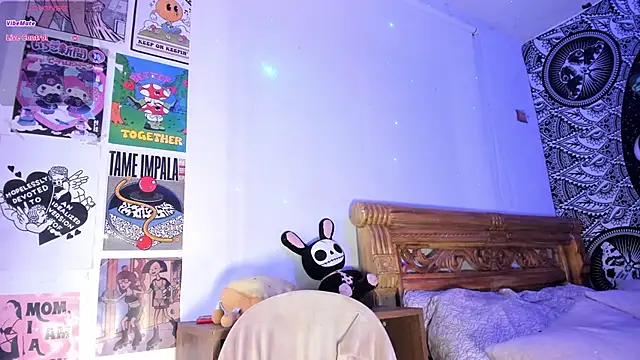 Snapshot of yourrosenrot chatting on 10-03-25, 12:18 yourrosenrot online show from 10-03-25, 12:18