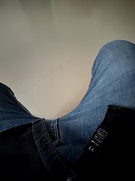 SplitPrestige19 online show from 11-14-25, 10:36