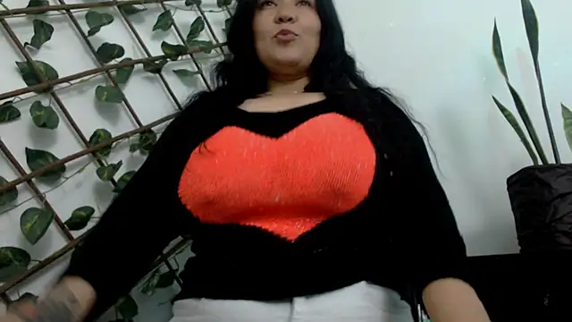 Donniia online show from 01-12-25, 01:05