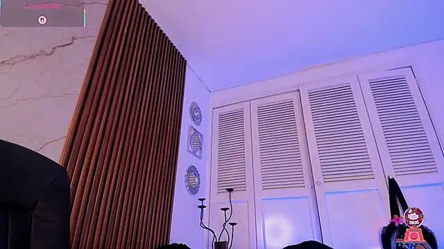 Snapshot of Emiilycollins chatting on 02-21-26, 03:29 Emiilycollins online show from 02-21-26, 03:29