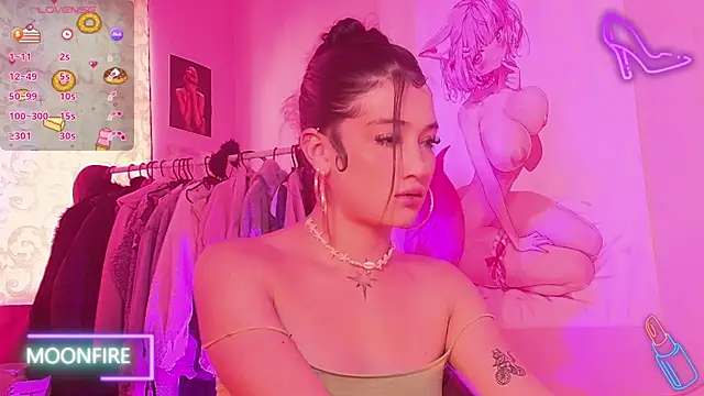 Snapshot of moonfiredancer chatting on 10-20-25, 01:55 moonfiredancer online show from 10-20-25, 01:55