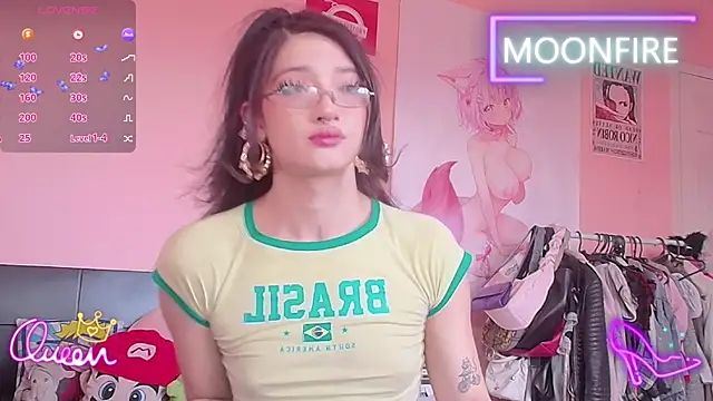 Snapshot of moonfiredancer chatting on 01-09-26, 06:42 moonfiredancer online show from 01-09-26, 06:42