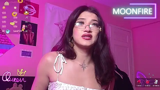 Snapshot of moonfiredancer chatting on 03-30-26, 11:17 moonfiredancer online show from 03-30-26, 11:17