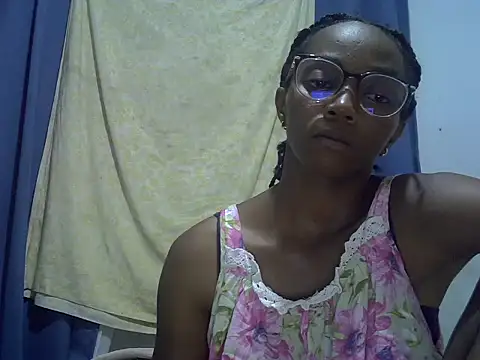 ElianeHot online show from 03-16-26, 08:02