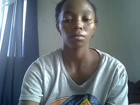Snapshot of ElianeHot chatting on 03-29-26, 12:05 ElianeHot online show from 03-29-26, 12:05