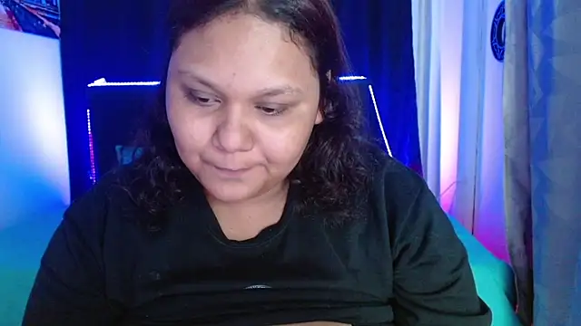 Snapshot of Alisteresa_ chatting on 05-14-26, 03:13 Alisteresa online show from 05-14-26, 03:13