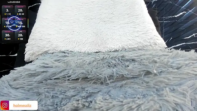 LIZ HOLMES online show from 01-25-25, 01:19