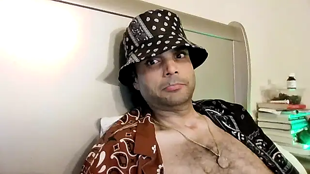 GForceSavage online show from 11-20-25, 05:29