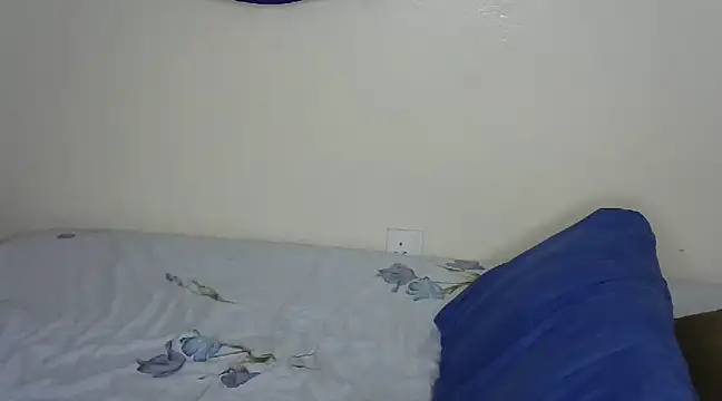 Snapshot of Rasta_tattooed chatting on 03-12-25, 04:24 Rasta tattooed online show from 03-12-25, 04:24