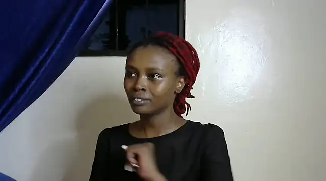 Snapshot of Rasta_tattooed chatting on 03-16-25, 06:12 Rasta tattooed online show from 03-16-25, 06:12