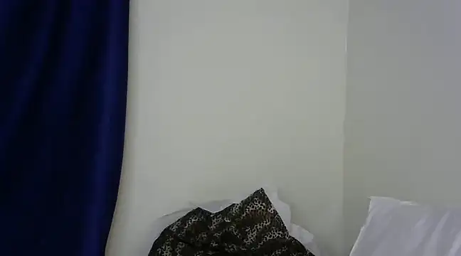 Snapshot of Rasta_tattooed chatting on 03-20-25, 03:02 Rasta tattooed online show from 03-20-25, 03:02