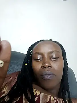 Snapshot of Rasta_tattooed chatting on 10-31-25, 05:03 Rasta tattooed online show from 10-31-25, 05:03