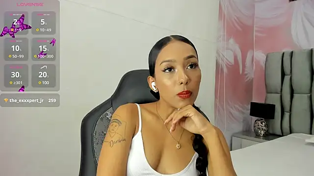 Snapshot of abby_adams20 chatting on 03-05-25, 09:37 abby adams20 online show from 03-05-25, 09:37
