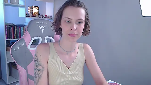 milly ross online show from 02-24-25, 06:38