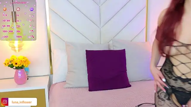 Flor delunaa online show from 05-10-26, 01:05