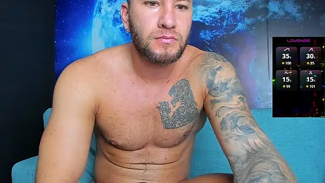 Snapshot of delessandro_world chatting on 09-16-25, 01:06 delessandro world online show from 09-16-25, 01:06