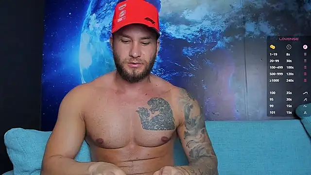 Snapshot of delessandro_world chatting on 12-17-25, 01:44 delessandro world online show from 12-17-25, 01:44